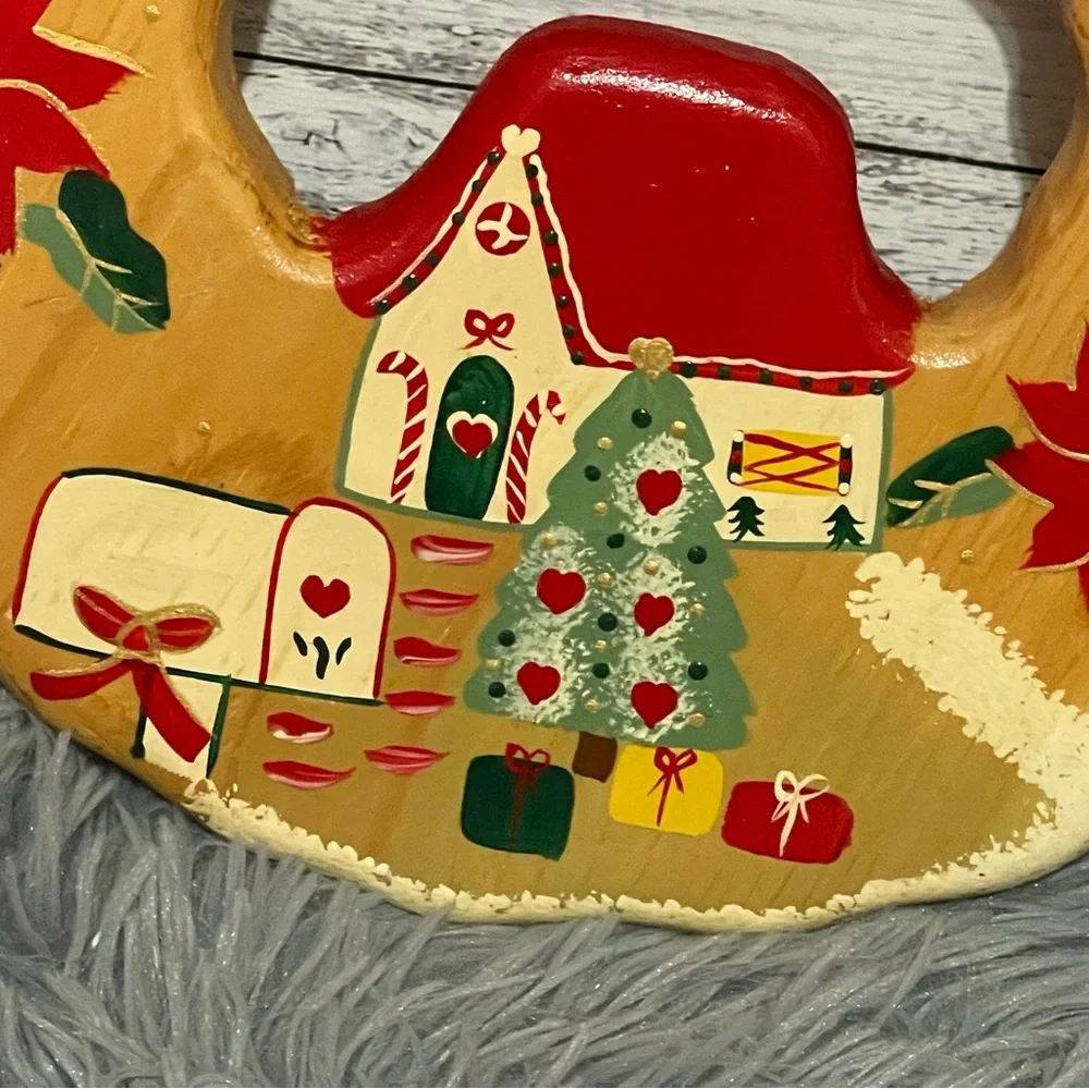 Vintage Handpainted Wooden Christmas Wreath 11x11.5”